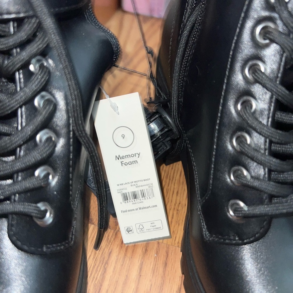 No Boundaries Black Combat Boots - Picture 4 of 5